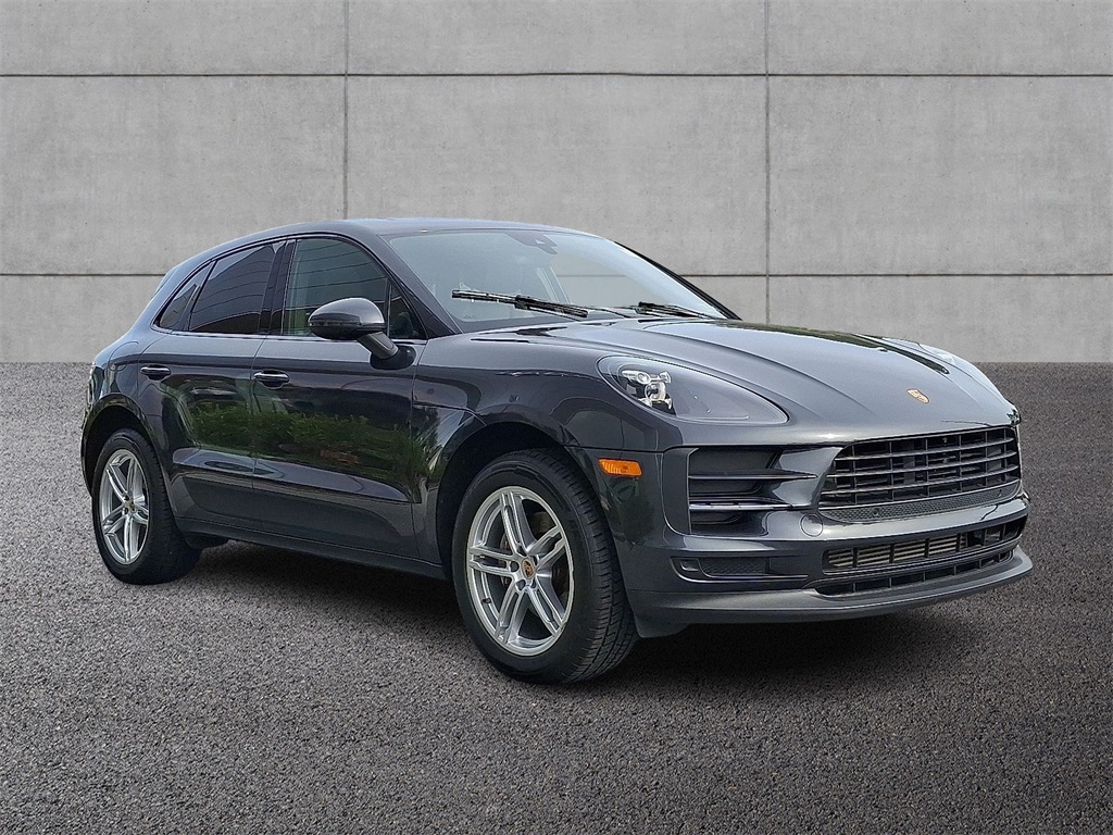 2020 Porsche Macan Base photo 3
