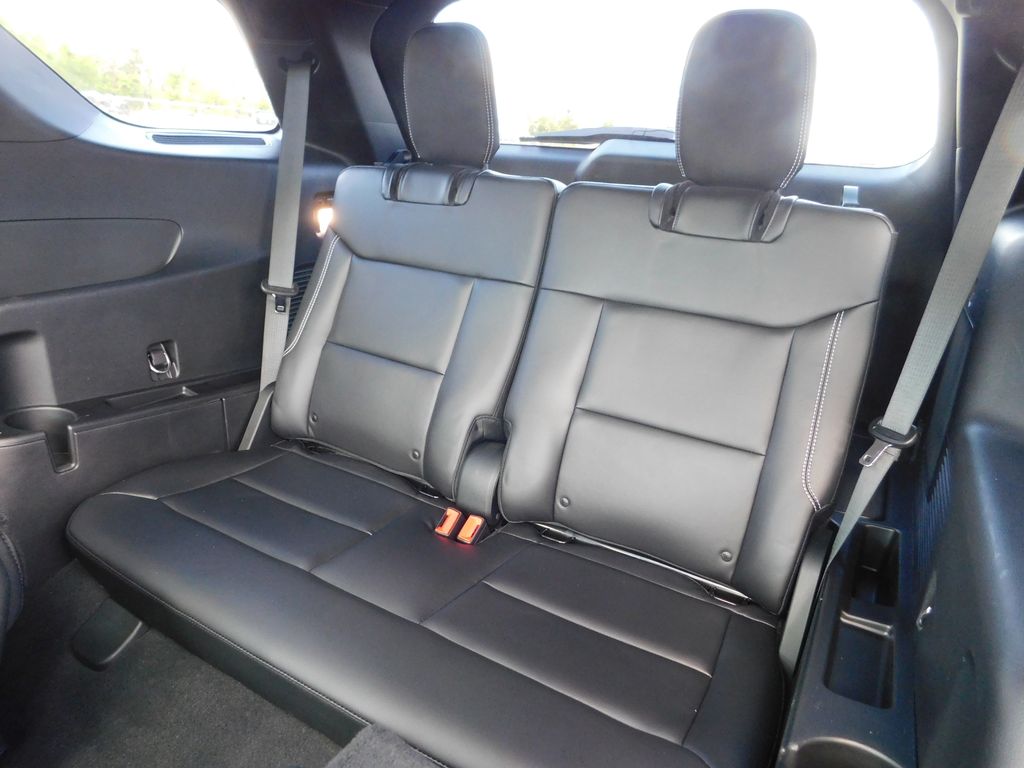 2021 Ford Explorer ST photo 21