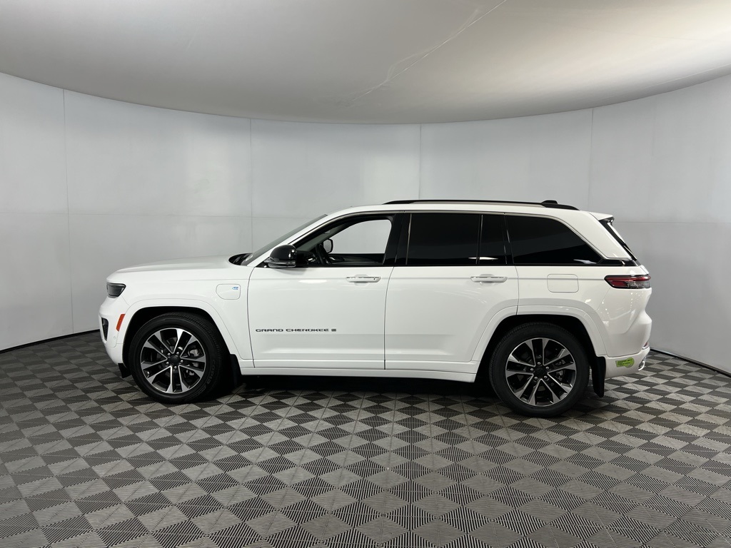 2022 Jeep Grand Cherokee Overland 4xe photo 6