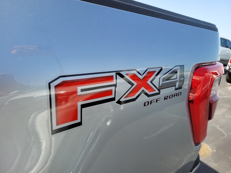 2022 Ford F-150 Lariat photo 8