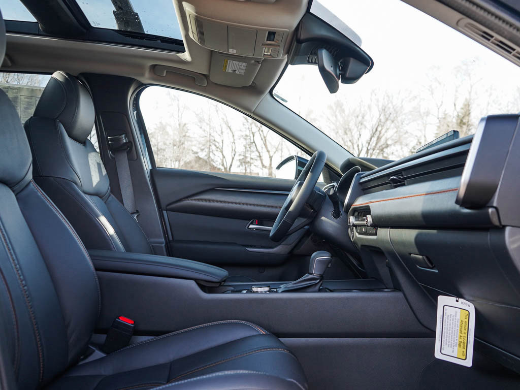 2025 Mazda CX-50 Premium photo 10