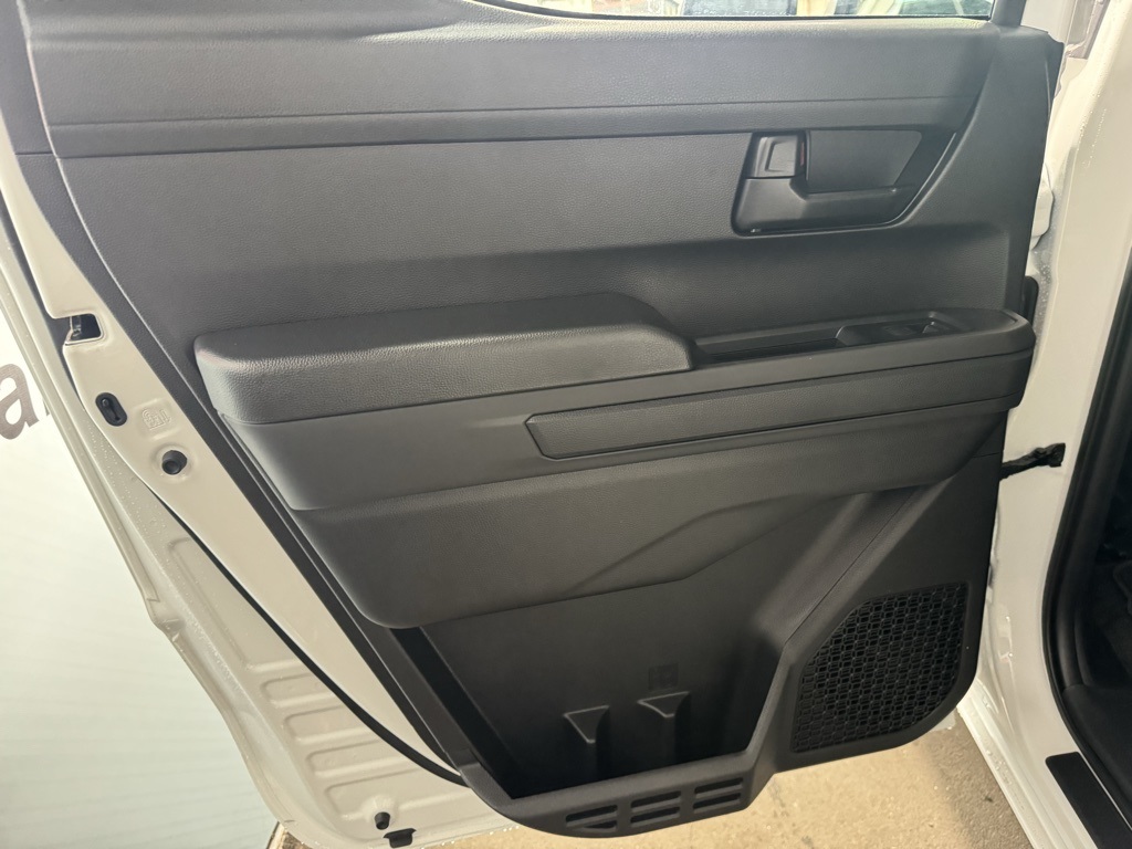 2025 Toyota Tacoma SR photo 14