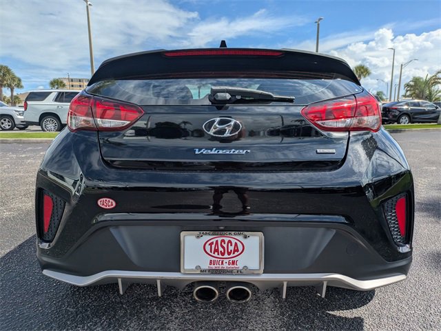 2019 Hyundai Veloster Turbo R-Spec photo 4