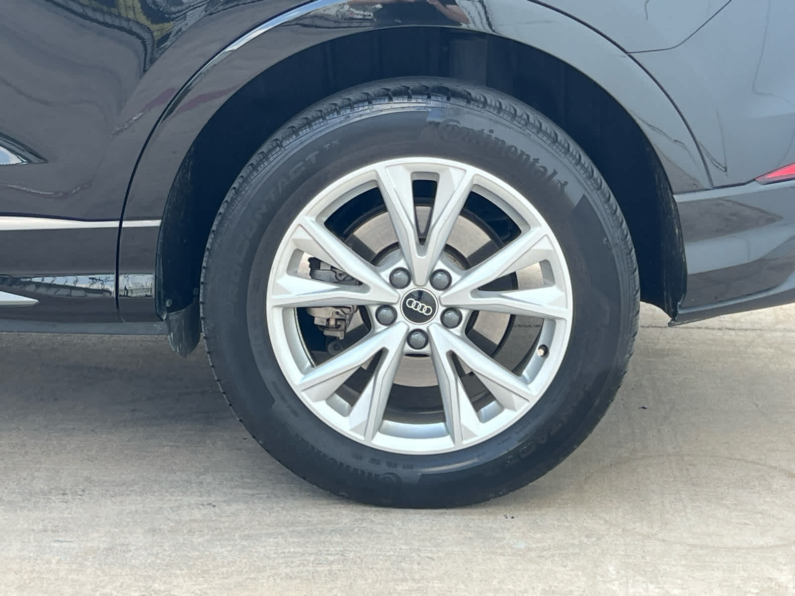2022 Audi Q3 S line Premium photo 8
