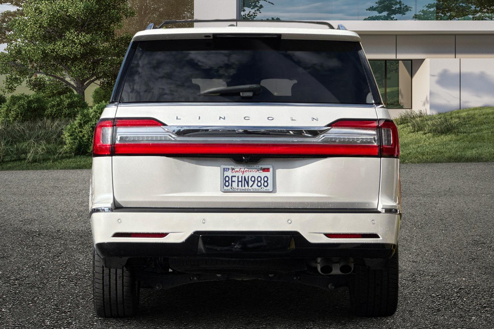 2018 Lincoln Navigator Reserve photo 4