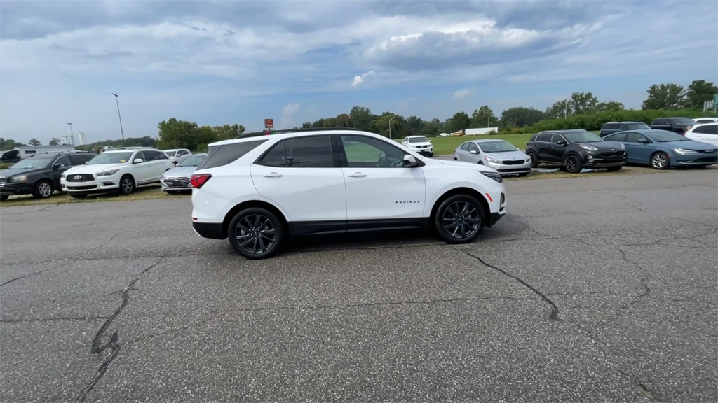 2022 Chevrolet Equinox RS photo 7