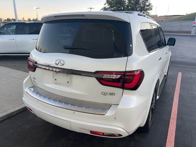 2021 Infiniti QX80 Premium Select photo 4