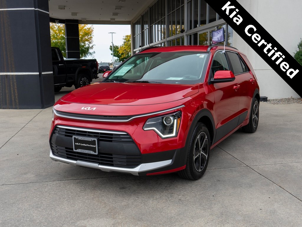 2024 Kia Niro LX's photo