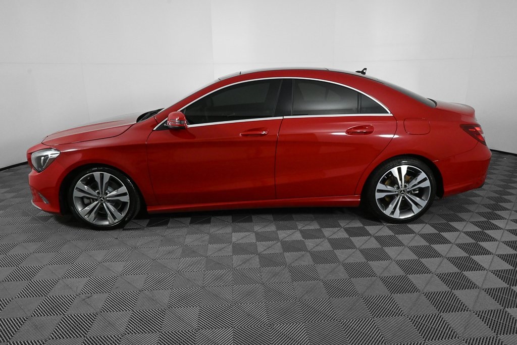 2019 Mercedes Benz CLA 250 photo 3