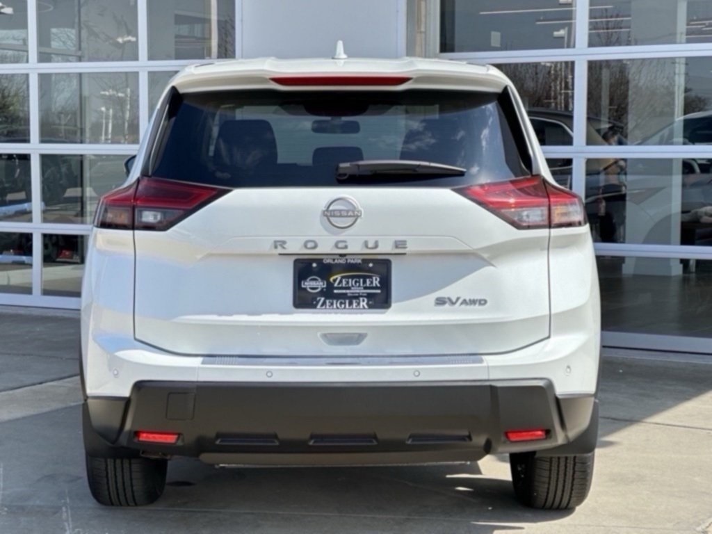 2026 Nissan Rogue SV photo 6