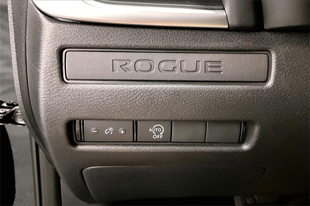 2025 Nissan Rogue S photo 27