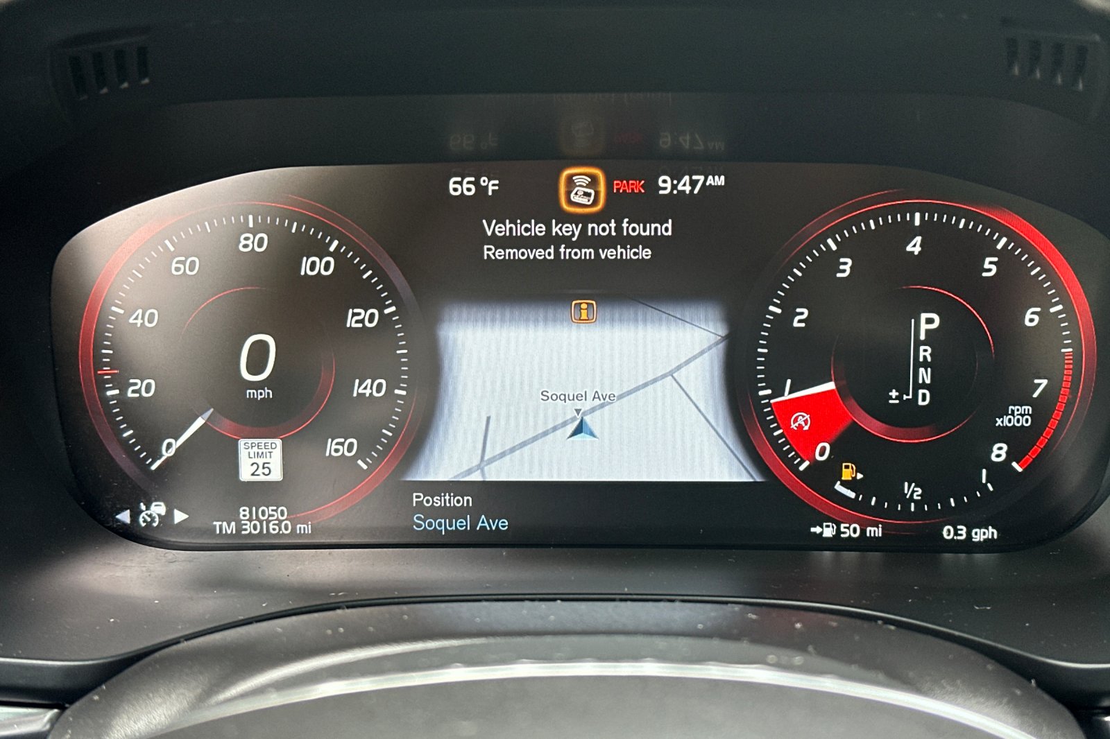 2018 Volvo XC60 T6 R-Design photo 24