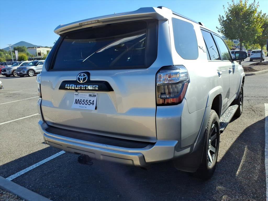 2024 Toyota 4Runner TRD Premium 4WD photo 2