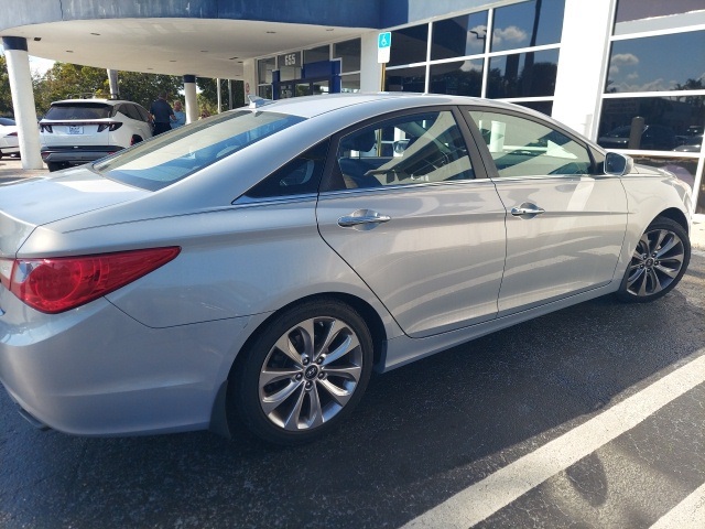 2012 Hyundai Sonata SE photo 3