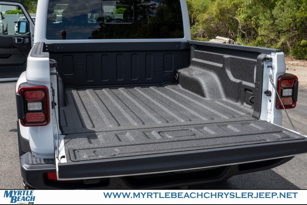 2025 Jeep Gladiator Sport photo 28
