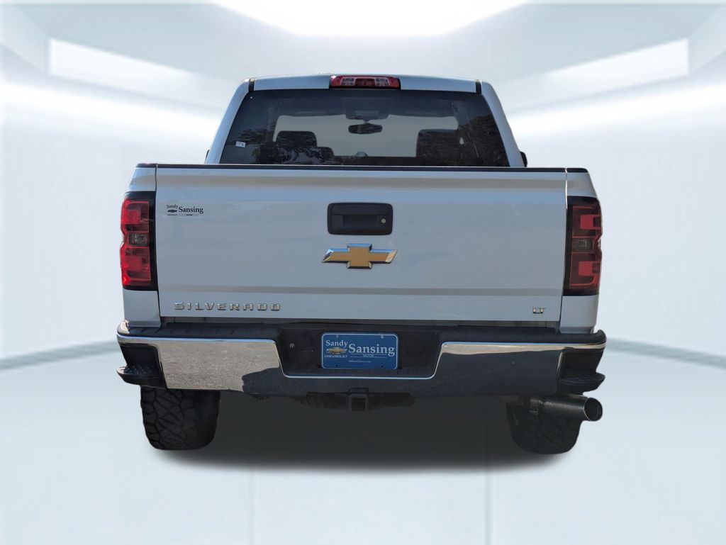 2014 Chevrolet Silverado 1500 LT photo 4