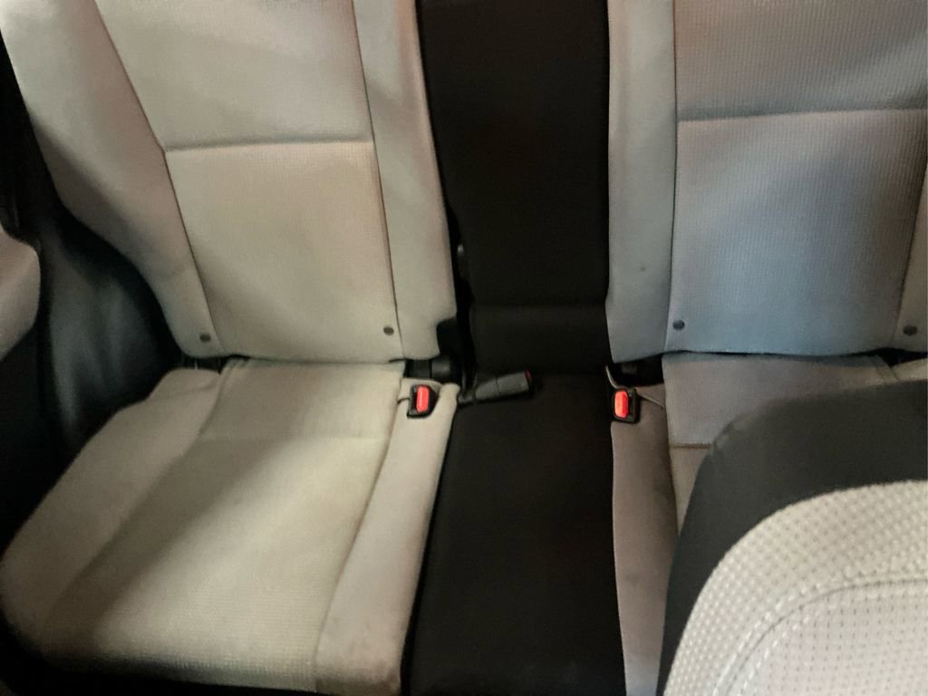 2017 Toyota RAV4 XLE photo 10