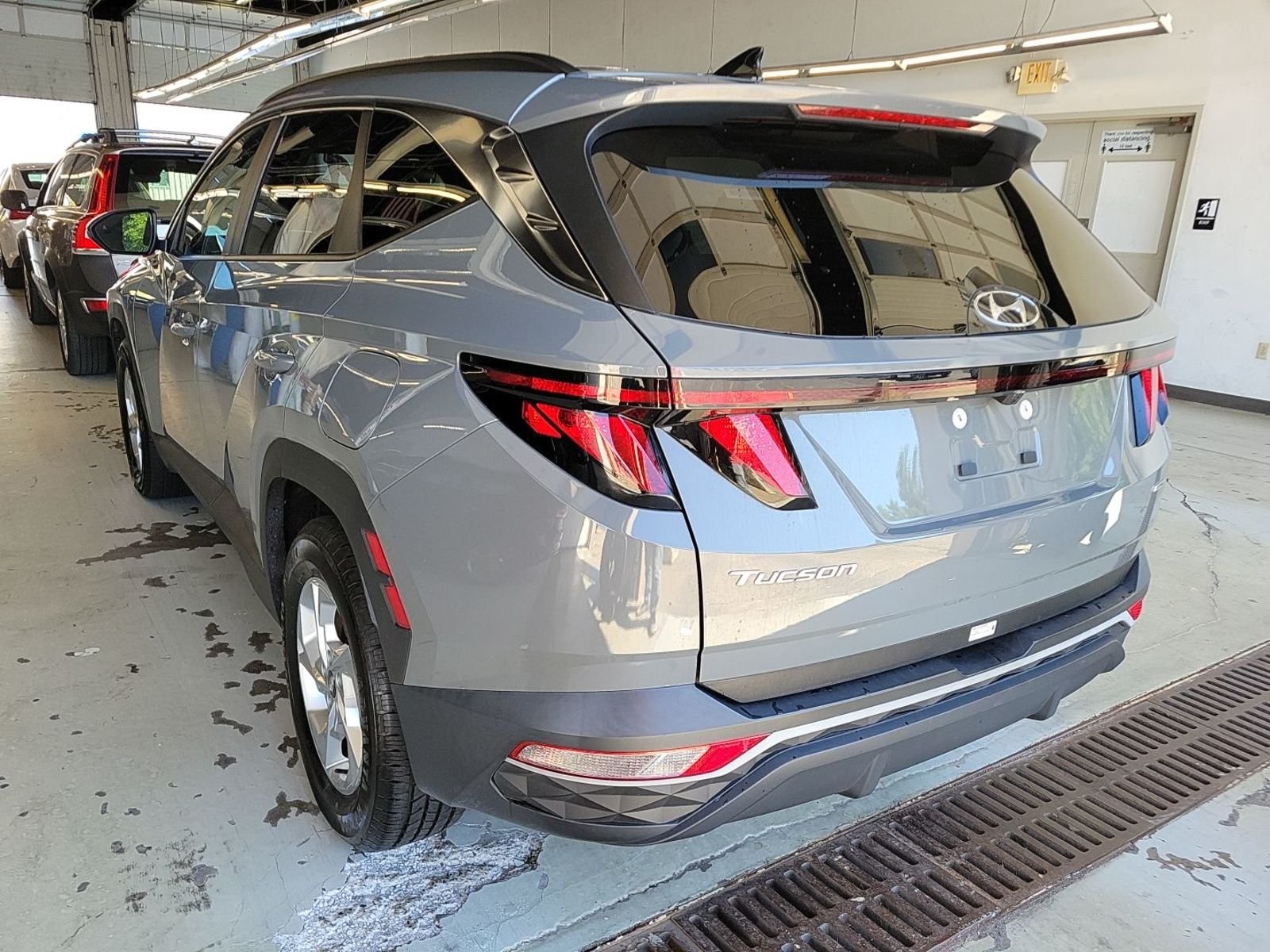 2024 Hyundai Tucson SEL Sport photo 2