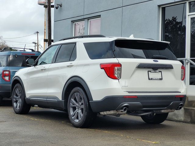 2023 Ford Explorer XLT photo 4
