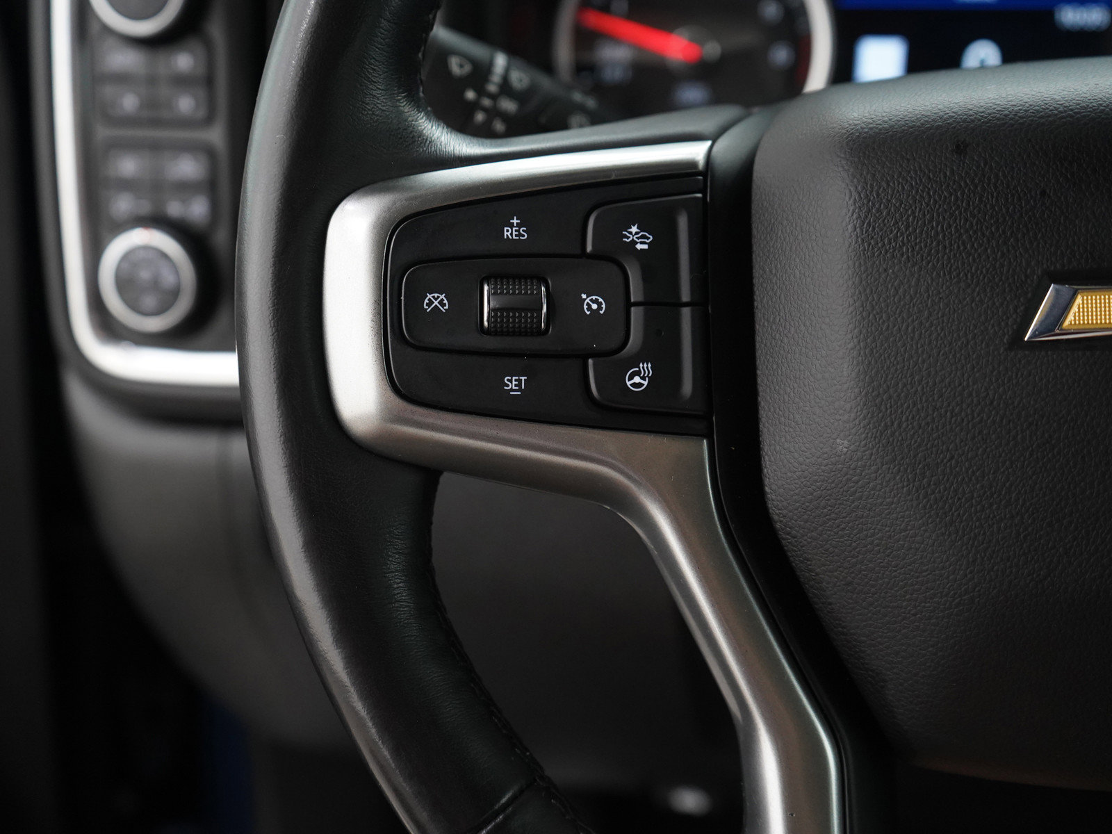 2019 Chevrolet Silverado 1500 LTZ photo 19