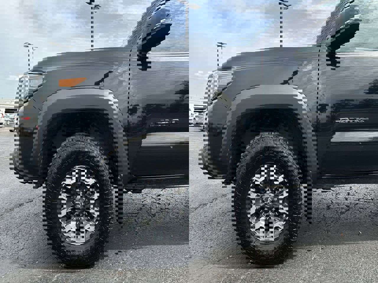 2020 Toyota Tacoma SR5 photo 29