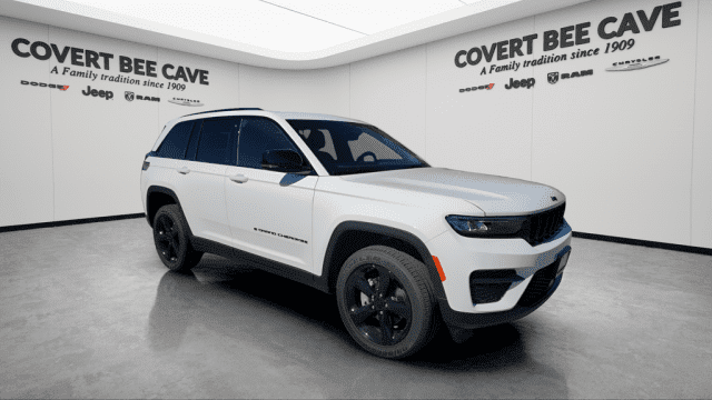 2025 Jeep Grand Cherokee Altitude's photo