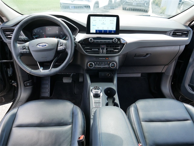 2020 Ford Escape SEL photo 20