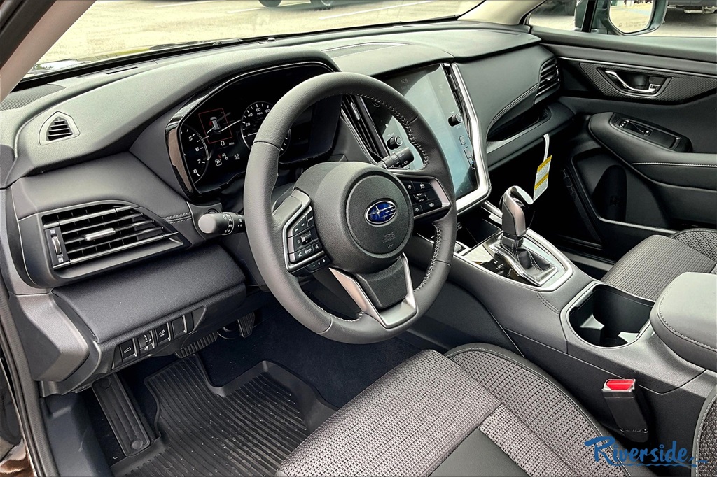 2025 Subaru Outback Premium photo 4