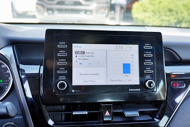 2023 Toyota Camry LE photo 21