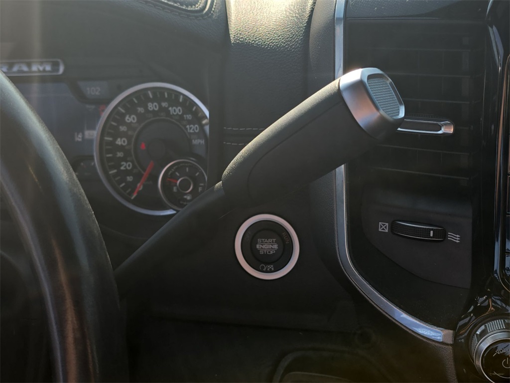2021 Ram 3500 Laramie photo 26