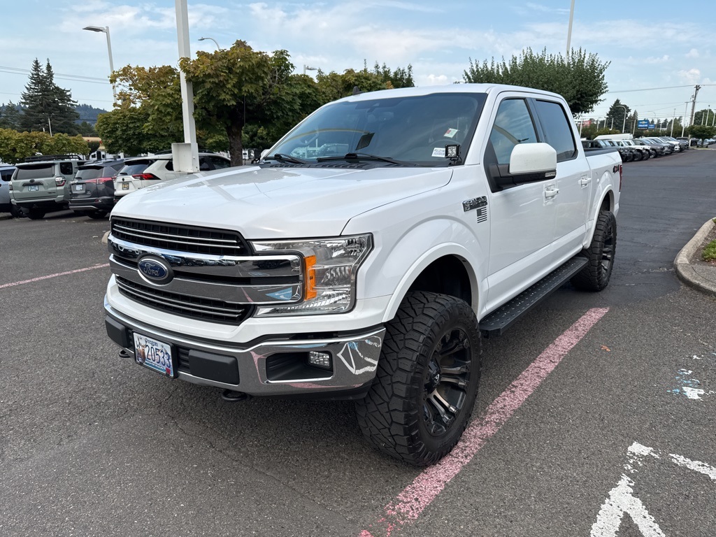 2019 Ford F-150 Lariat photo 2