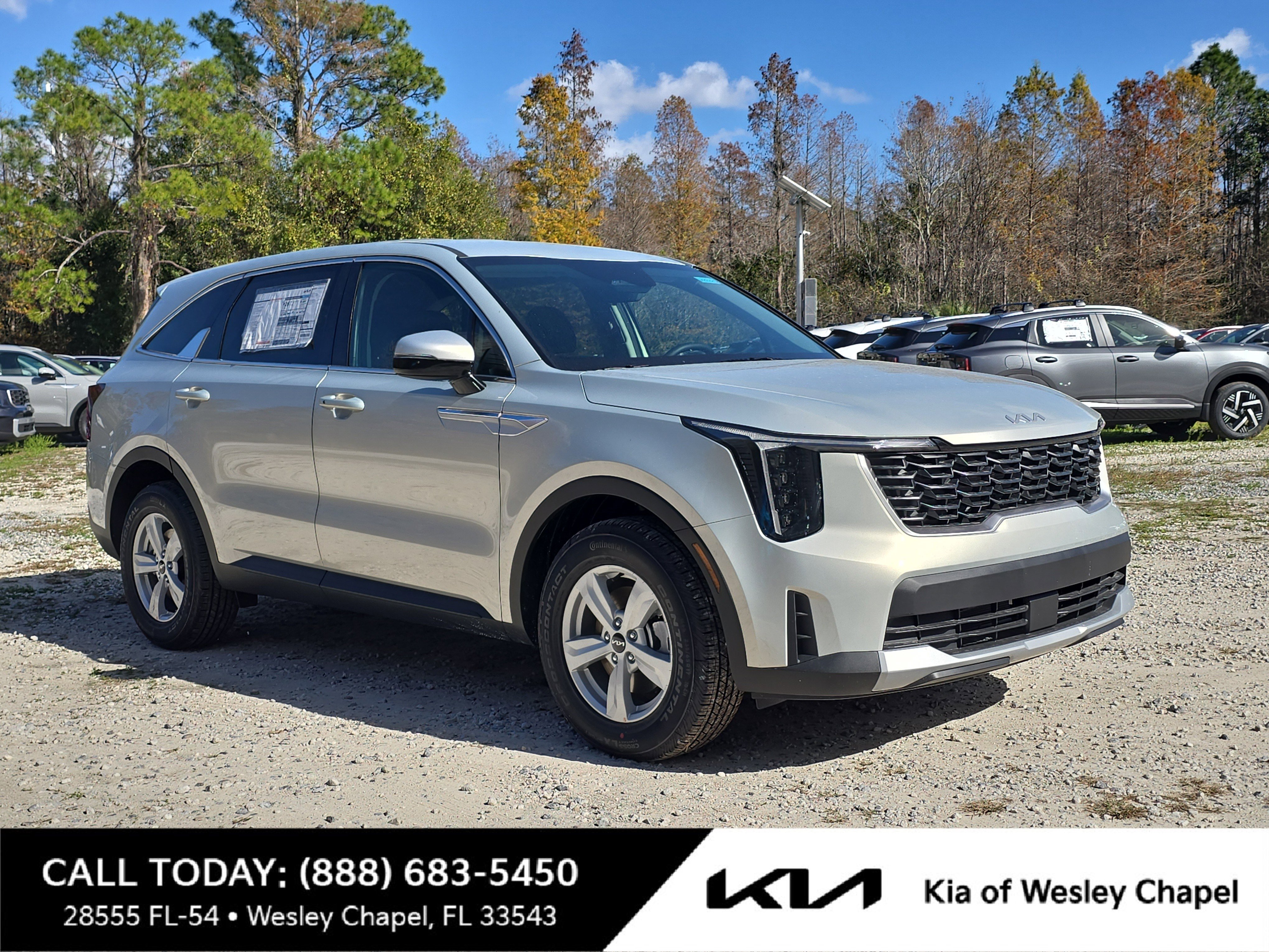 2026 Kia Sorento LX's photo