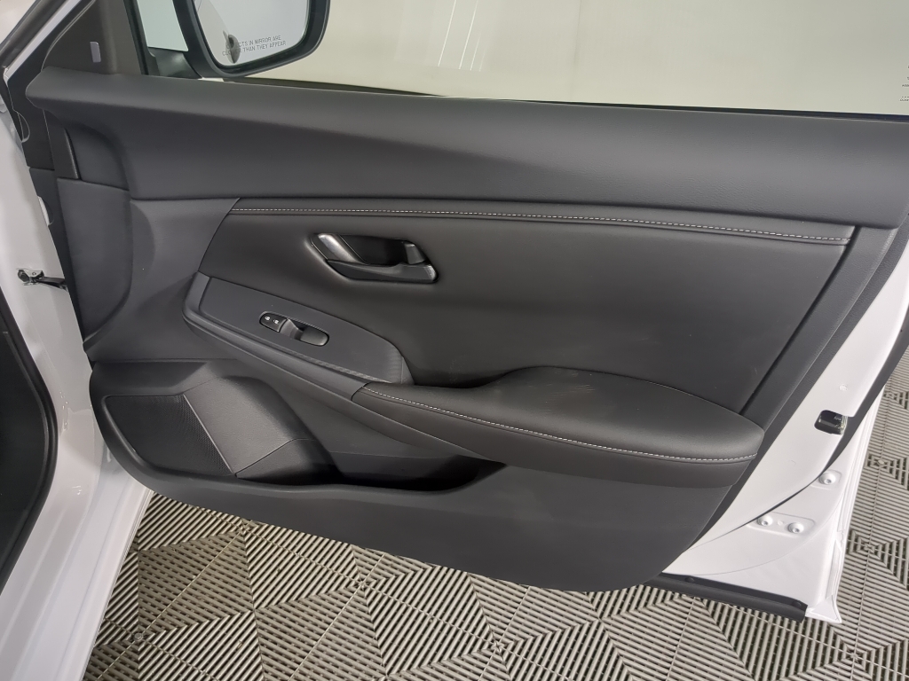 2025 Nissan Sentra S photo 16
