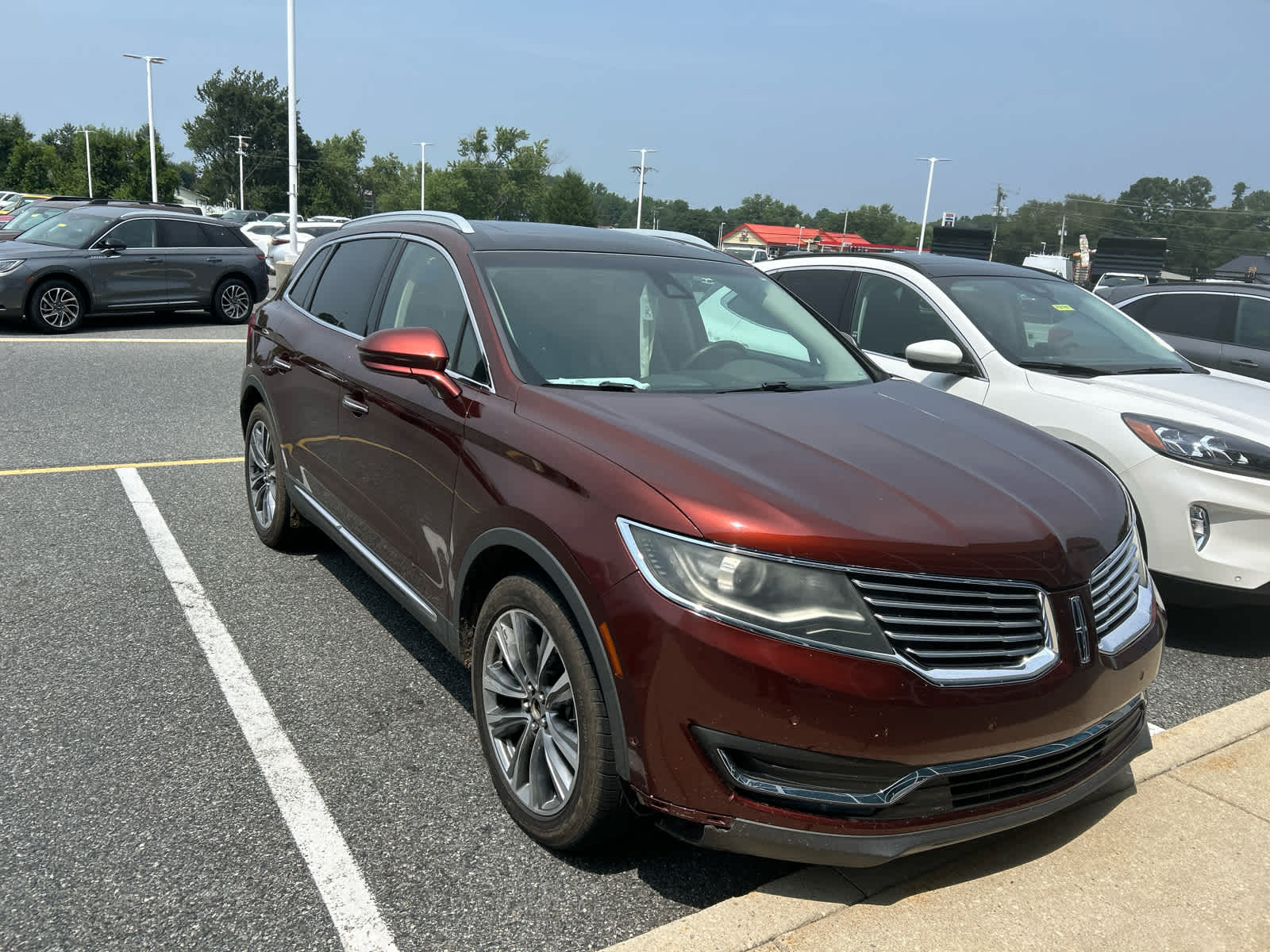 2016 Lincoln MKX Reserve photo 2