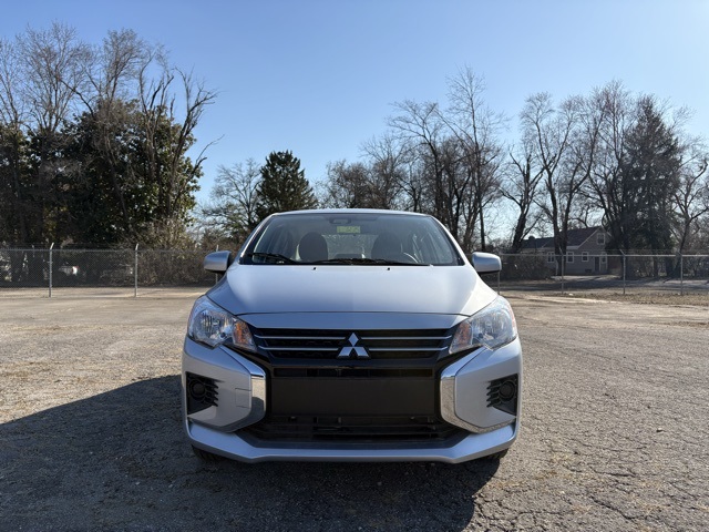 2024 Mitsubishi Mirage G4 ES photo 3