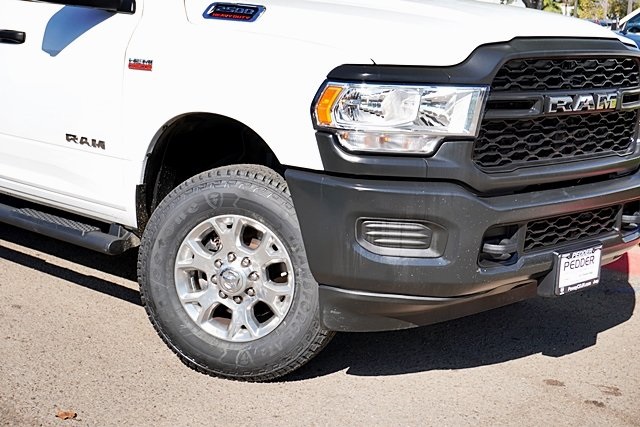 2022 Ram 2500 Tradesman photo 3