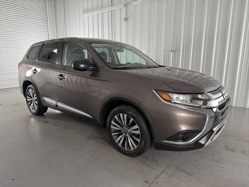 2020 Mitsubishi Outlander