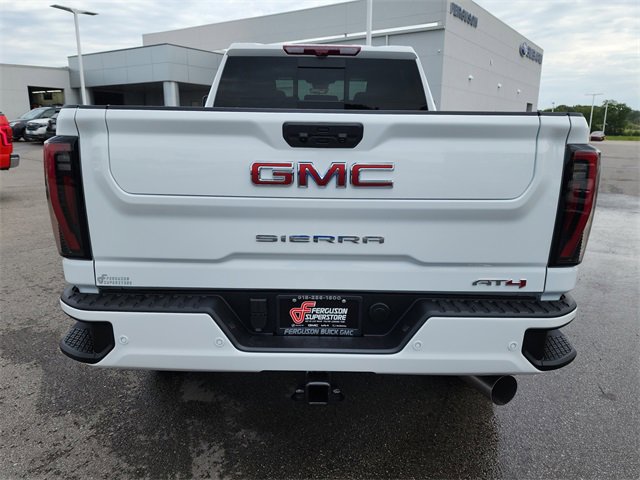2026 Gmc Sierra 2500 HD AT4 photo 3