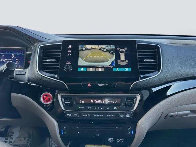 2022 Honda Pilot Elite photo 23