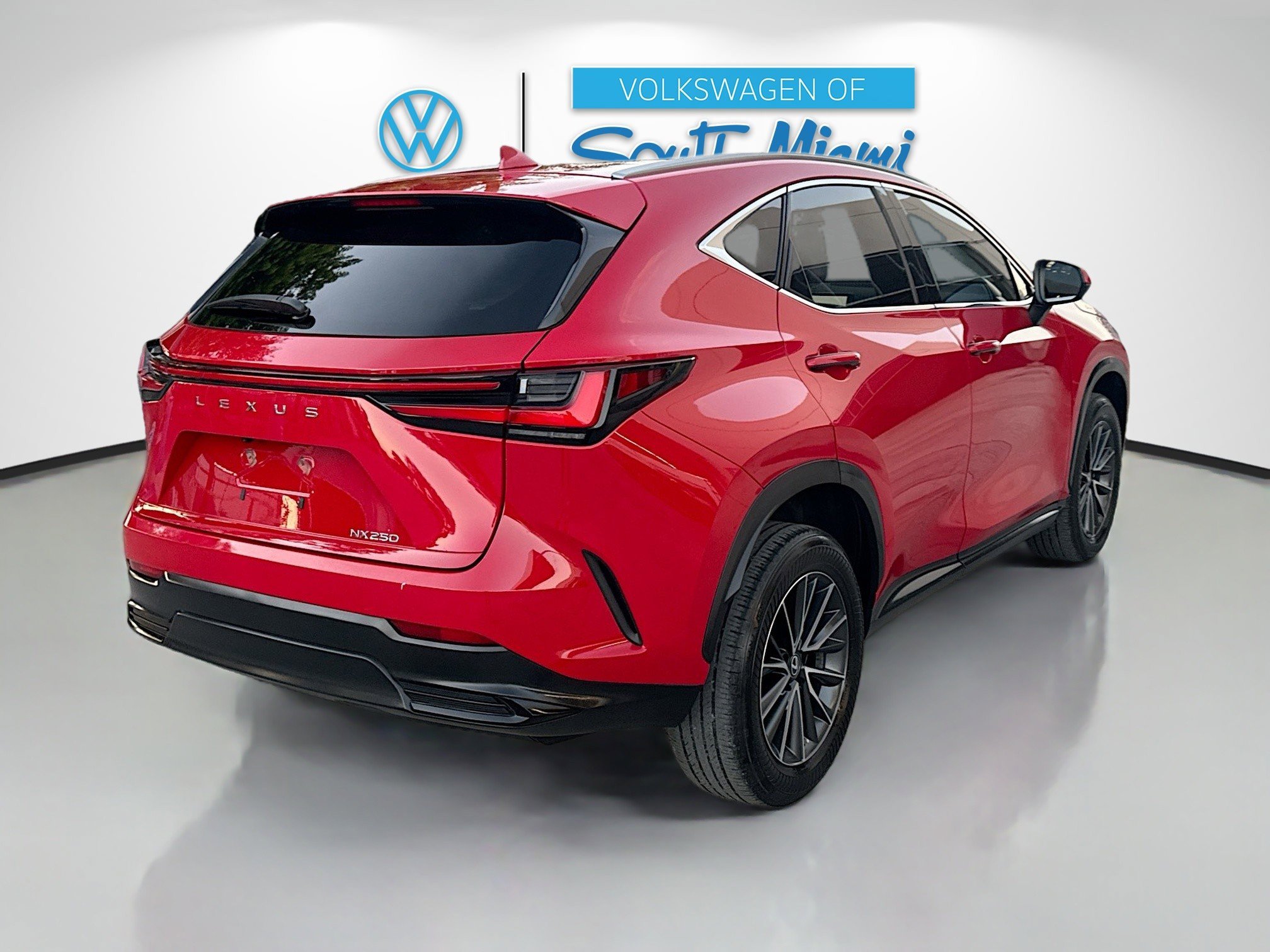 2022 Lexus NX 250 photo 4