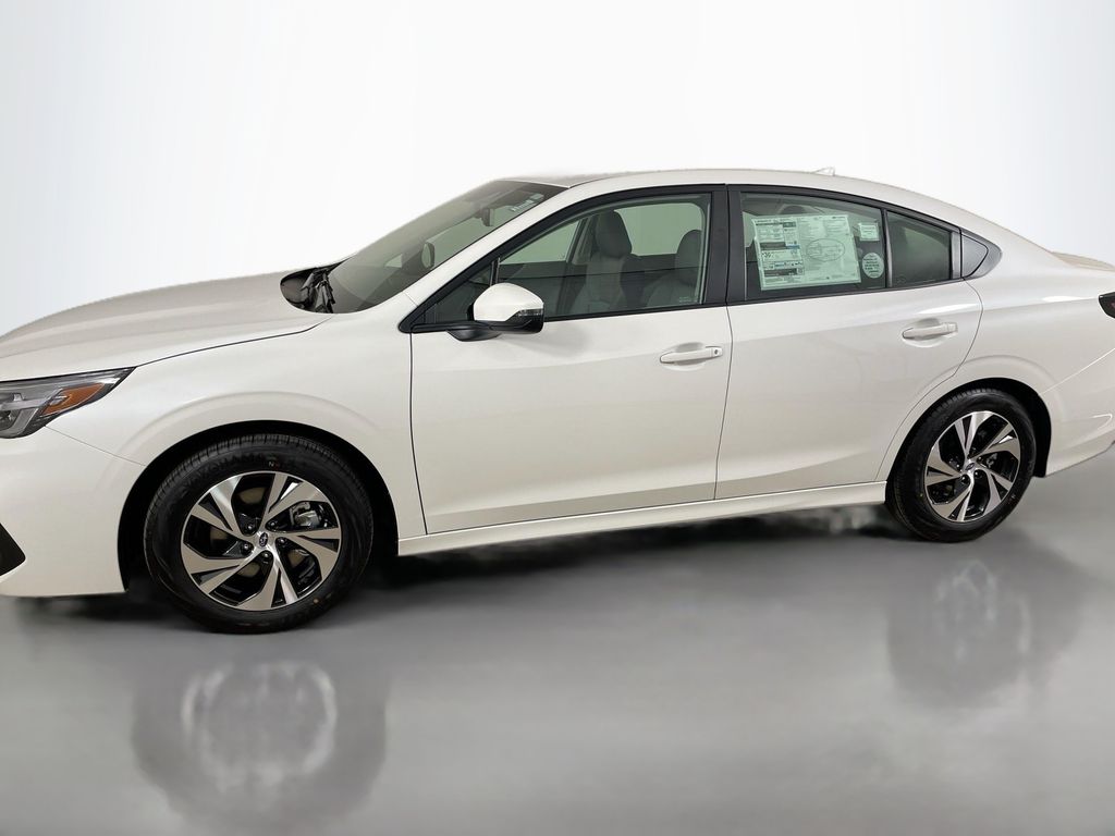 2025 Subaru Legacy Premium photo 4