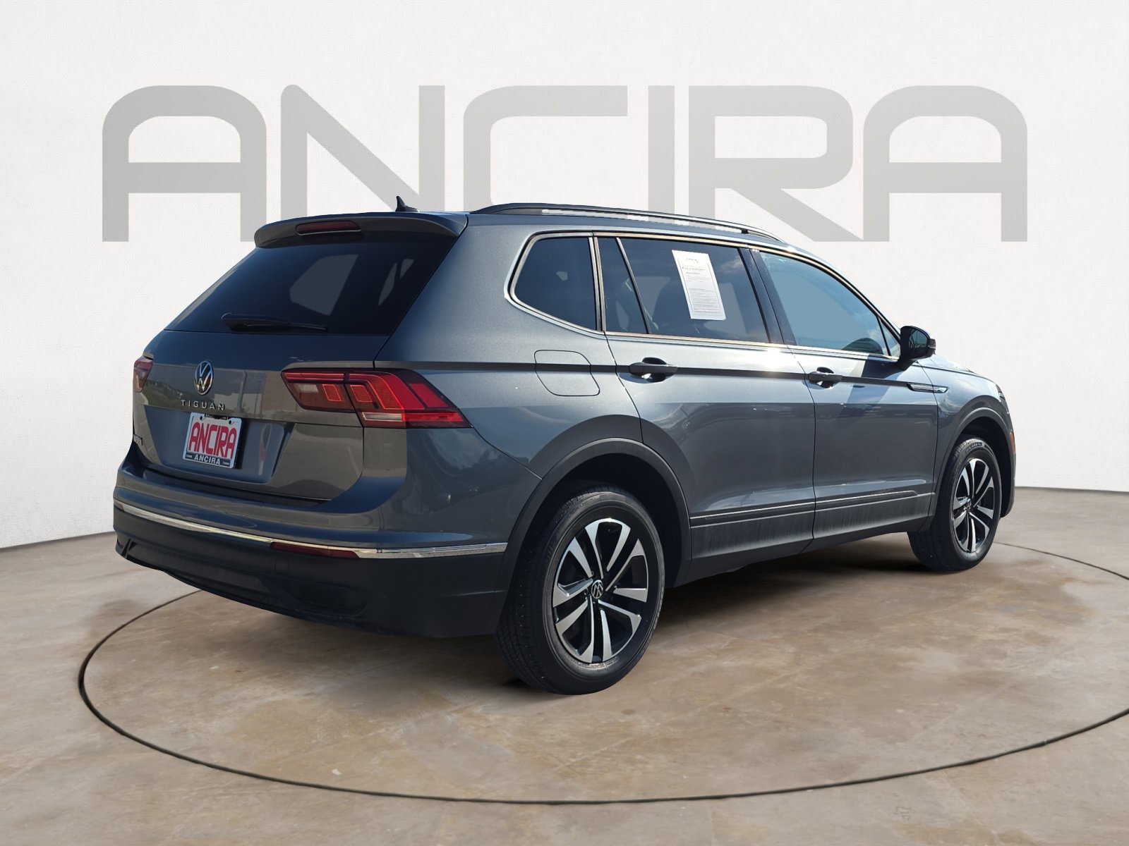 2022 Volkswagen Tiguan S photo 7