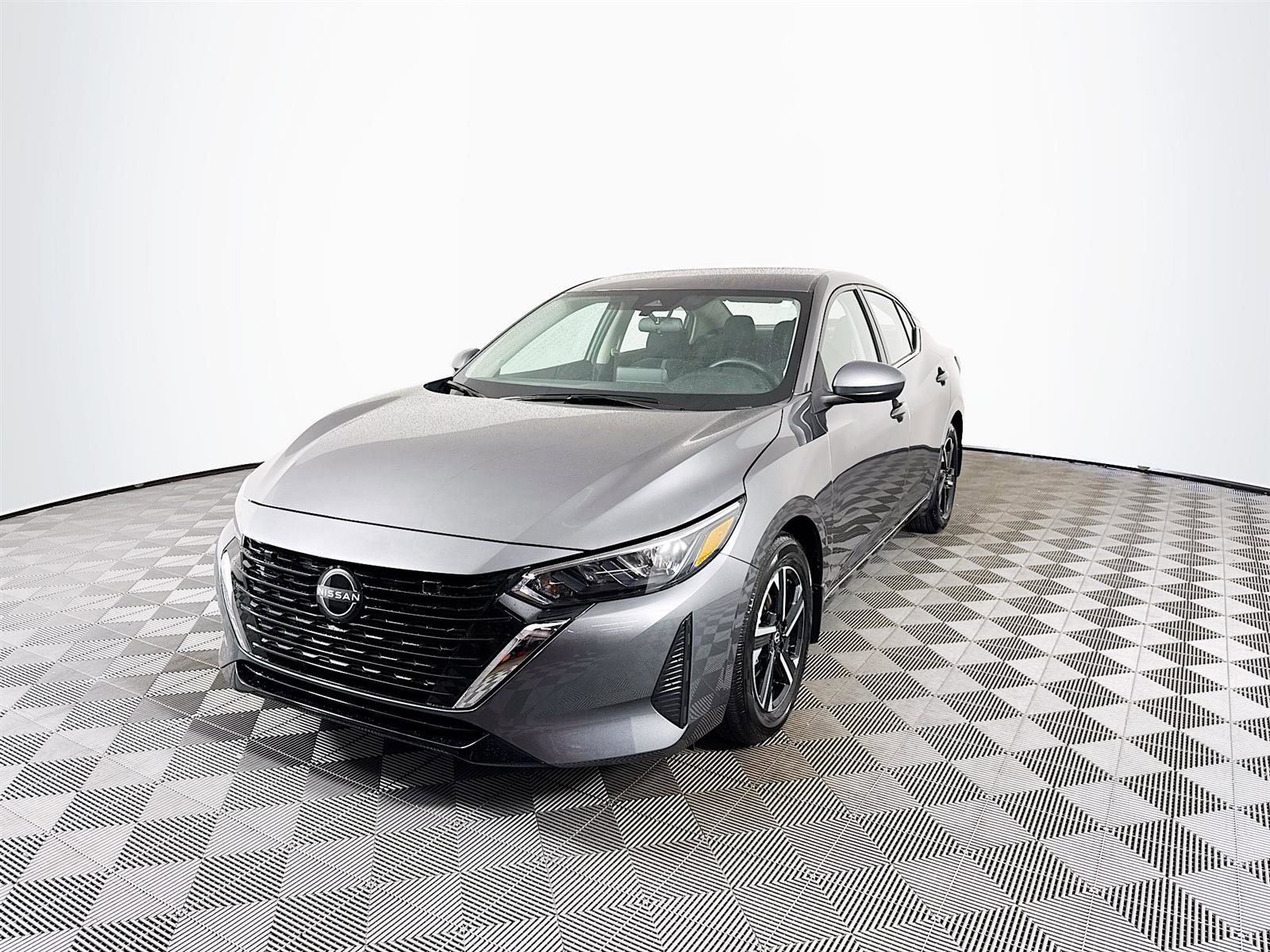 2025 Nissan Sentra SV photo 3