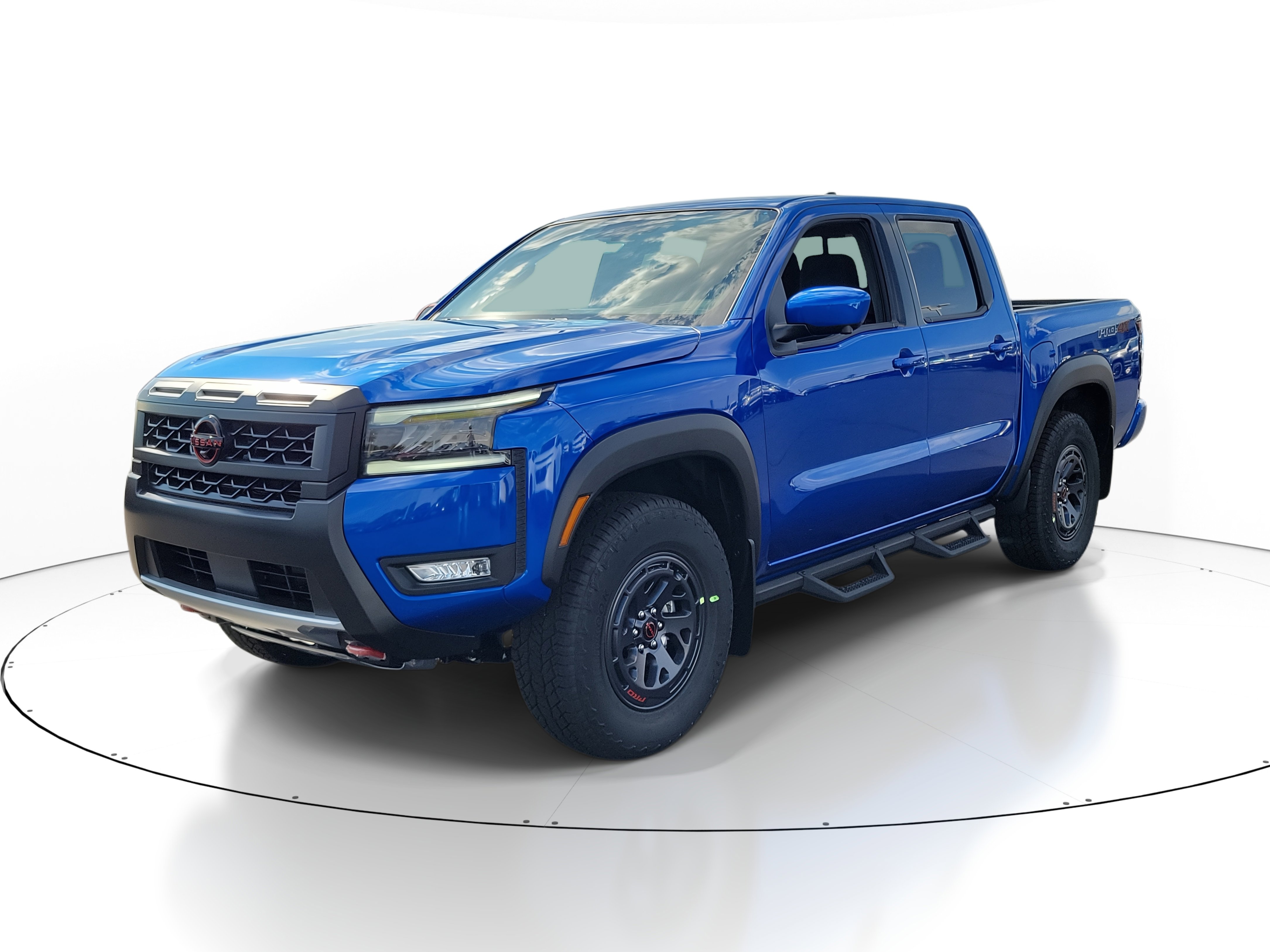 2026 Nissan Frontier Crew Cab PRO-4X photo 2