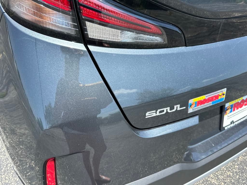 2025 Kia Soul S photo 27