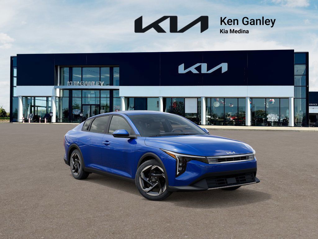 2025 Kia K4 EX photo 6