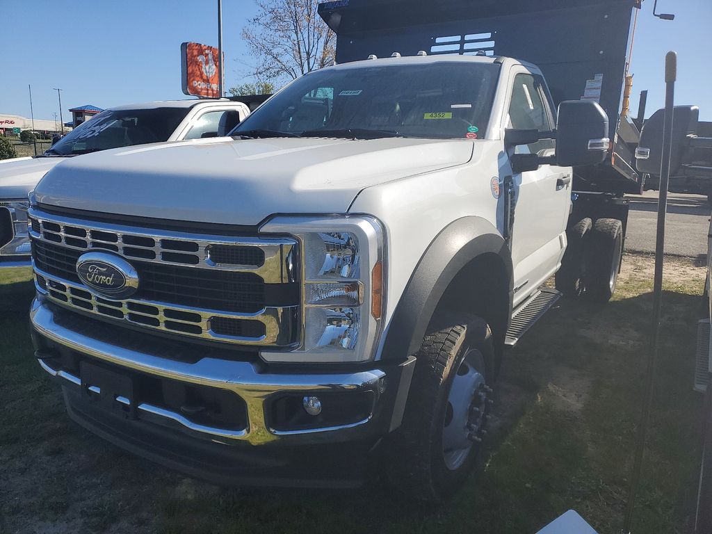 2024 Ford F-550 XL photo 3