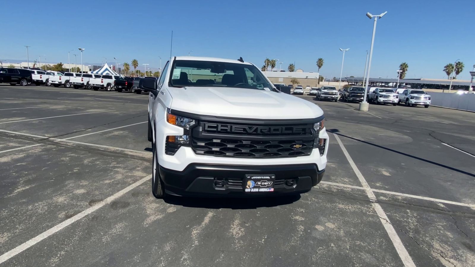2025 Chevrolet Silverado 1500 photo 3
