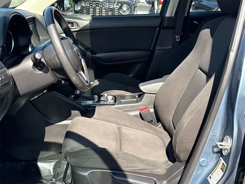 2016 Mazda CX-5 Sport photo 13