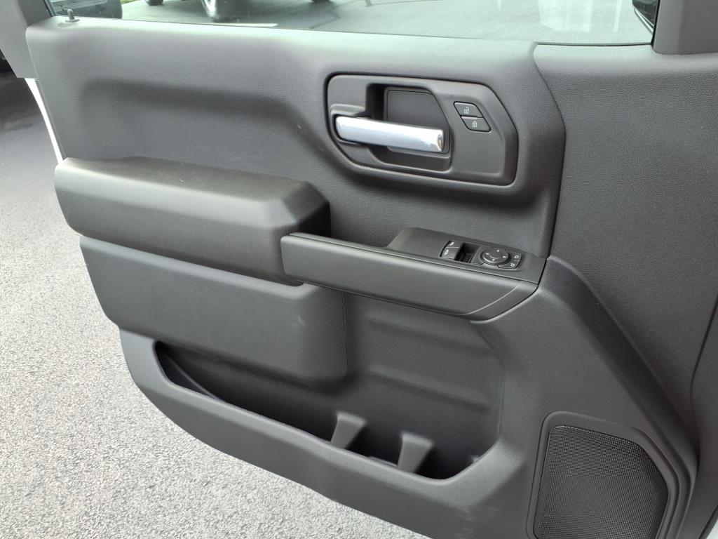 2026 Chevrolet Silverado 1500 Work Truck photo 10